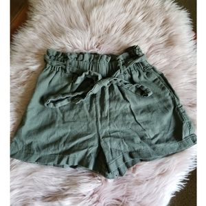 🌻 Have Army Green Shorts